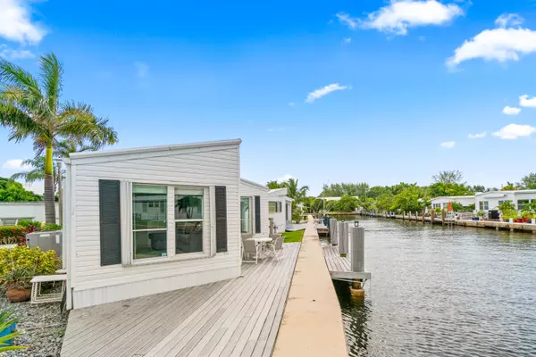 207 Mallard DR U, Briny Breezes, FL 33435