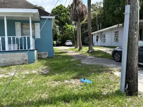 Fort Pierce, FL 34950,705 Avenue B