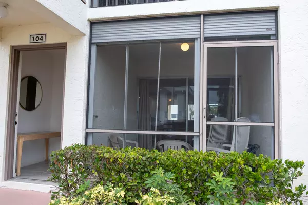 Delray Beach, FL 33446,14896 Bal Moral 104 LN