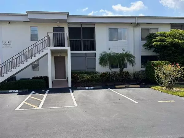 Delray Beach, FL 33446,14896 Bal Moral 104 LN