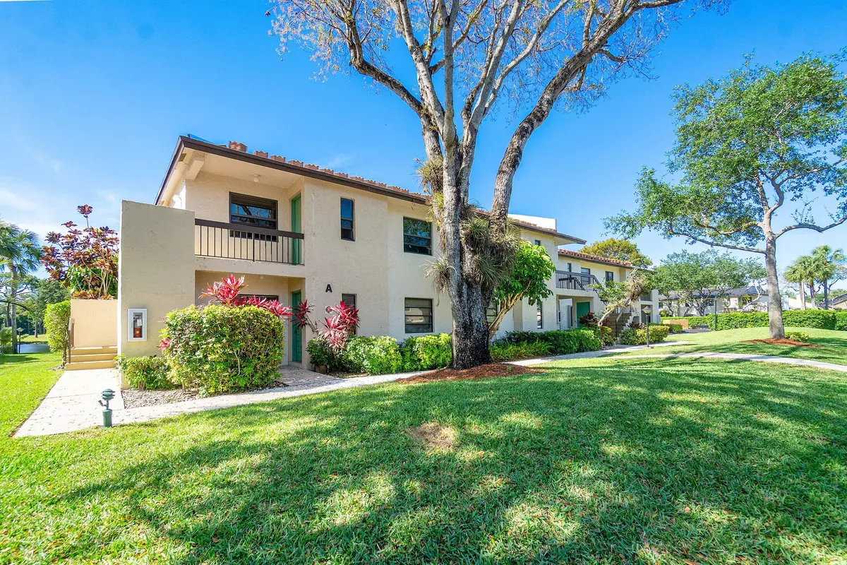 Boca Raton, FL 33433,8436 Cypress LN 7h