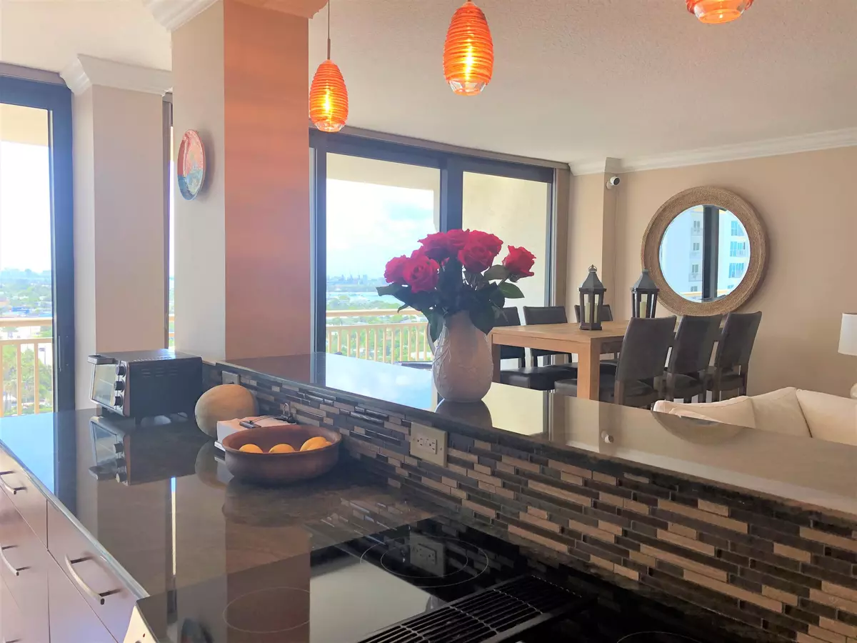 Riviera Beach, FL 33404,3400 N Ocean DR 1506