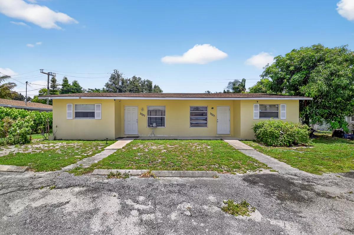 Lake Worth, FL 33461,3225 Mcsherry DR