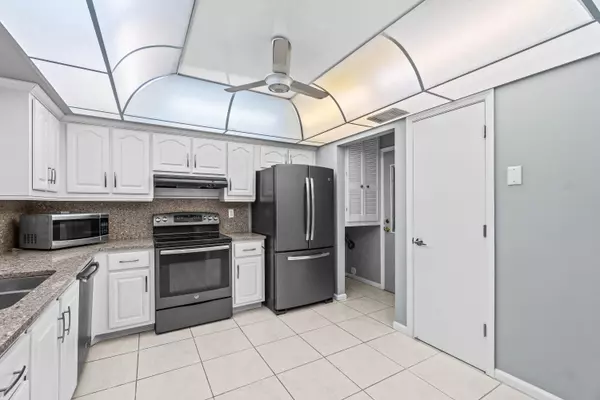 Boynton Beach, FL 33436,4897 Hawkwood RD A