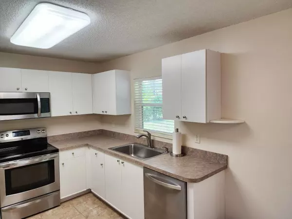 Port Saint Lucie, FL 34952,1680 SE Minorca AVE