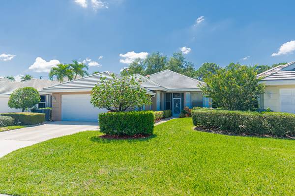 1558 NW Amherst DR, Port Saint Lucie, FL 34986