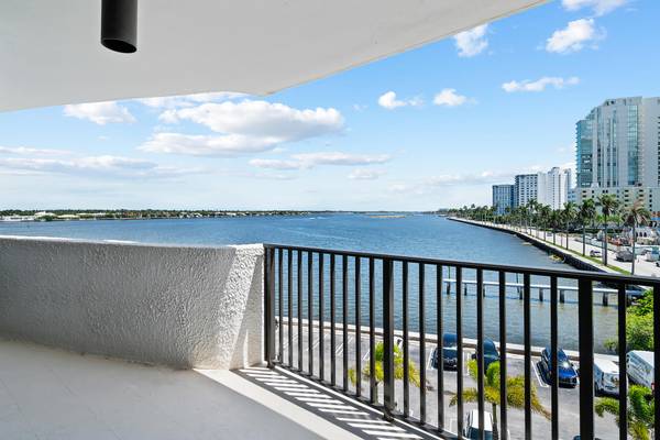 1200 S Flagler DR 506, West Palm Beach, FL 33401