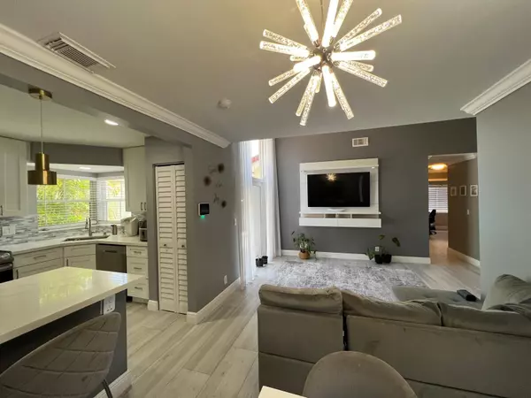 Coconut Creek, FL 33063,4724 NW 7th Mnr