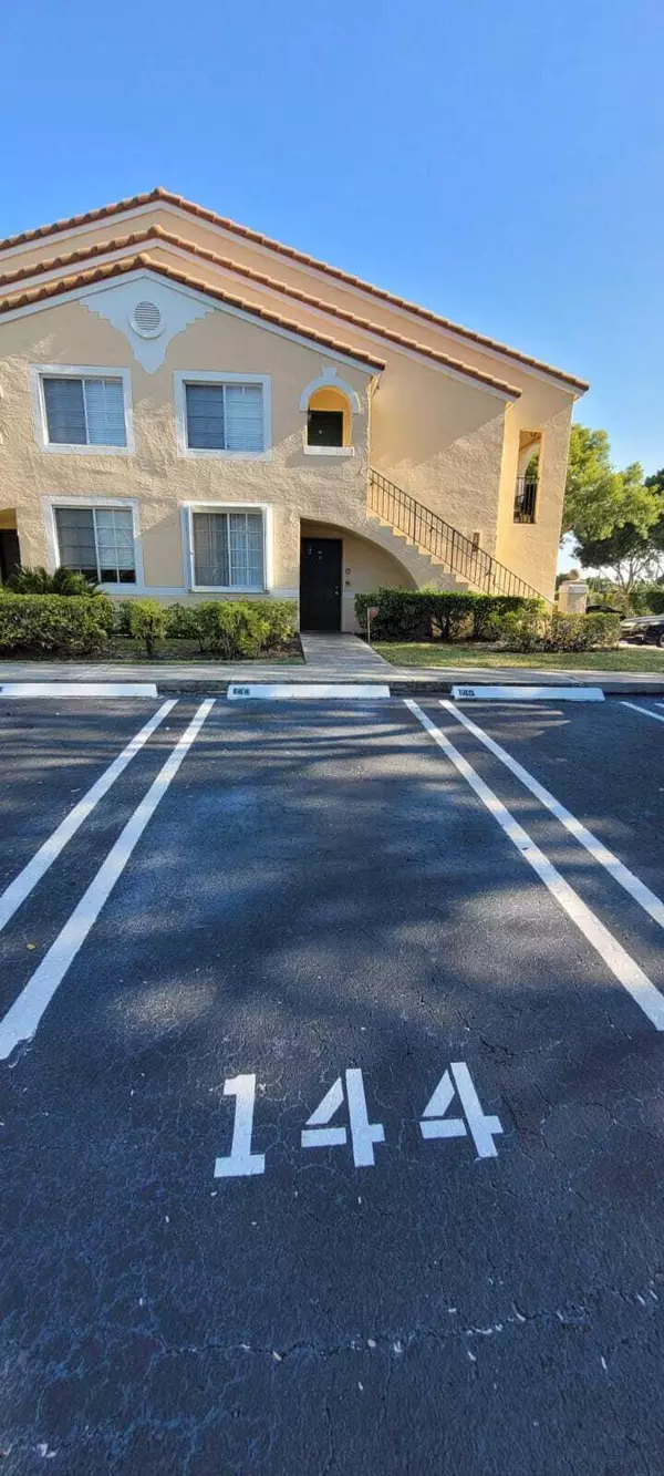 West Palm Beach, FL 33409
