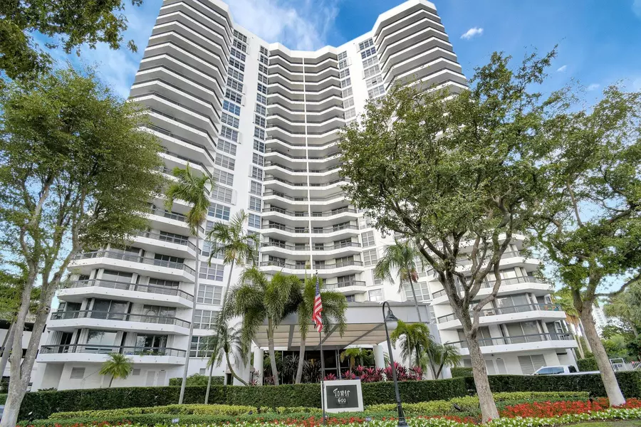 3400 NE 192nd ST 2011, Aventura, FL 33180