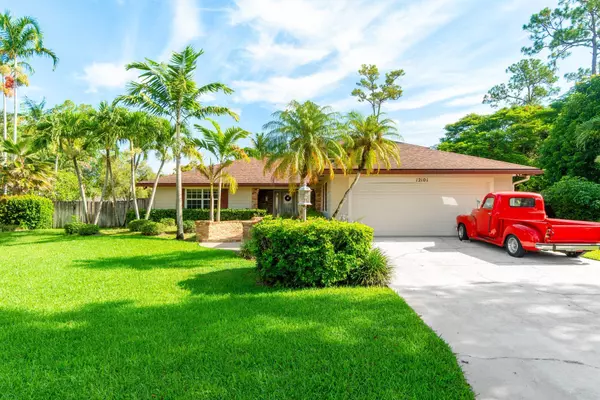 Wellington, FL 33414,12101 Tumbleweed CT