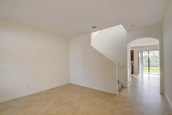 Lake Worth, FL 33467,8834 Willow Cove LN