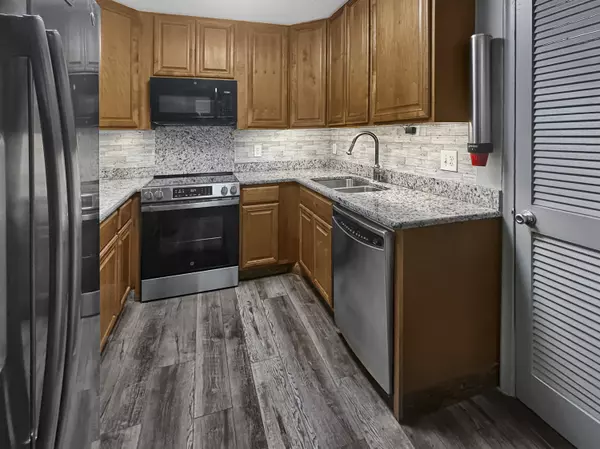 Greenacres, FL 33463,4208 N N Landar Drive DR