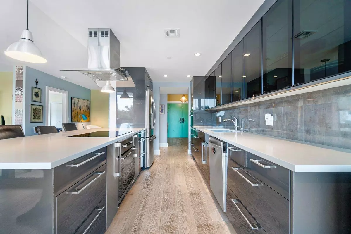 Highland Beach, FL 33487,4748 S Ocean BLVD 3b