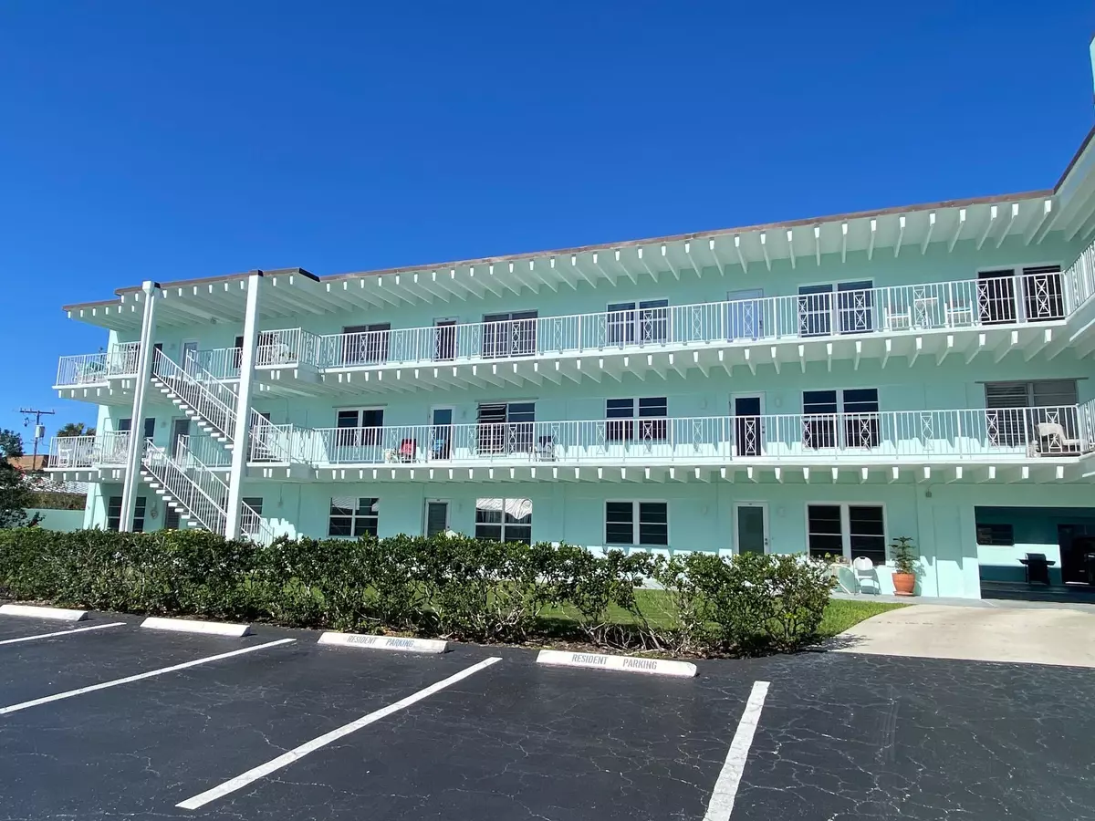 Lantana, FL 33462,219 Lakeview 102 AVE 102