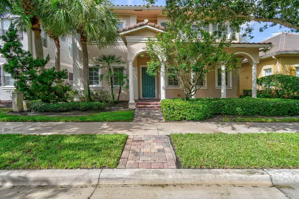 Jupiter, FL 33458,158 Ennis LN