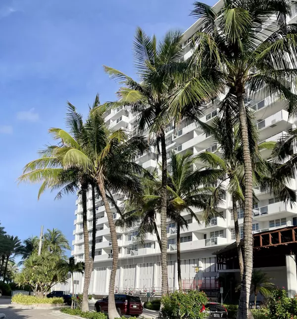 Miami Beach, FL 33139,100 Lincoln RD 1105