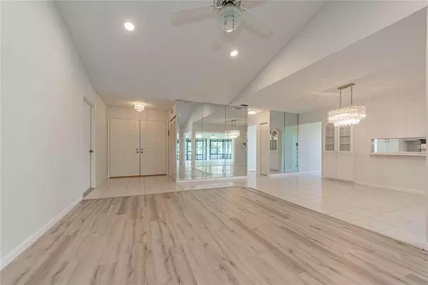 Palm Beach Gardens, FL 33418,13257 Touchstone PL