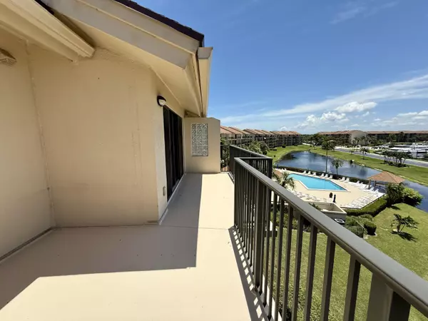 Jupiter, FL 33477,601 Seafarer CIR 504