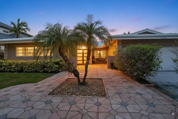 1711 W Terra Mar DR, Lauderdale By The Sea, FL 33062