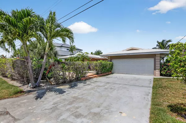 Lauderdale By The Sea, FL 33062,1711 W Terra Mar DR