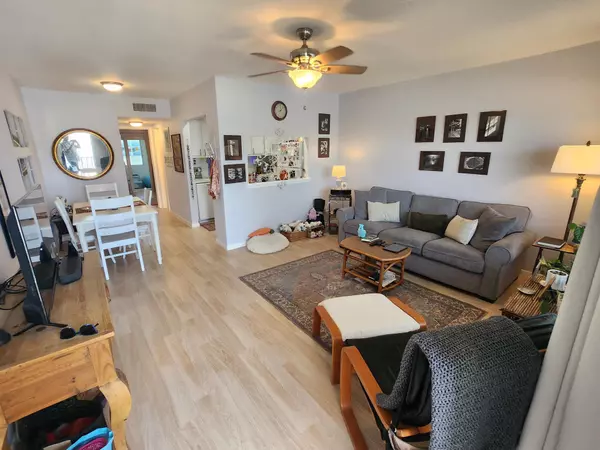 Lake Worth Beach, FL 33461,3280 Cynthia LN 211