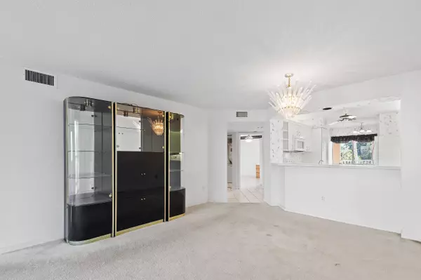 Tamarac, FL 33321,7450 Trent DR 302