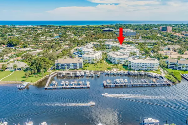 Juno Beach, FL 33408,914 S Bay Colony DR