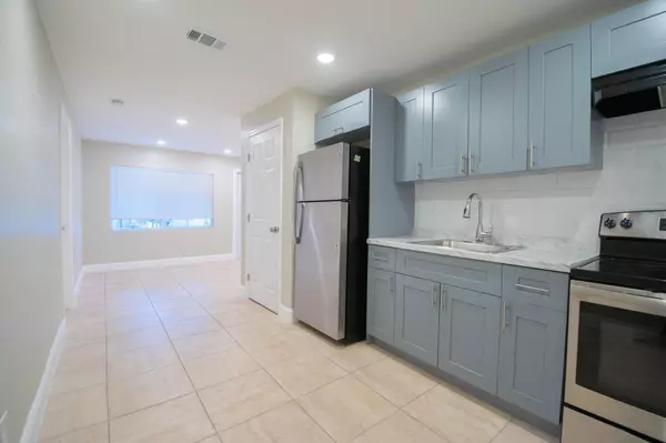 Fort Pierce, FL 34950,508 N 23rd ST