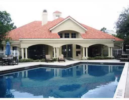 815 W Boynton Beach BLVD 8-105, Boynton Beach, FL 33426