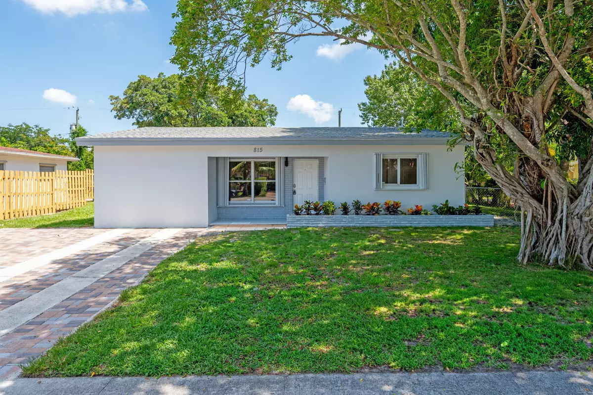 West Palm Beach, FL 33405,815 Hunter ST