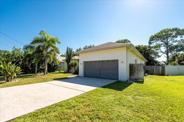Port Saint Lucie, FL 34953,1944 SW Aladdin ST