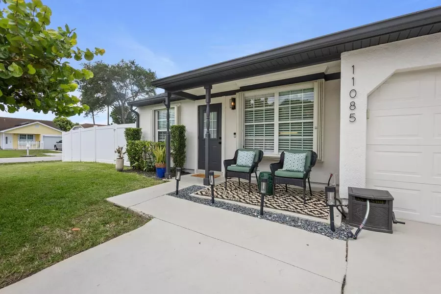 11085 Sacco DR, Boca Raton, FL 33428