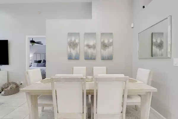 Jupiter, FL 33458,6111 Mullin ST