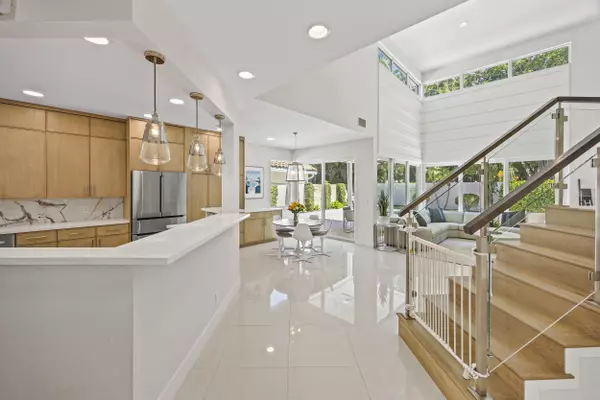 Boca Raton, FL 33496,2482 NW 66th DR