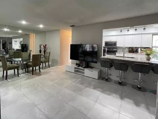 Boynton Beach, FL 33437,5975 Forest Grove 3 DR 3