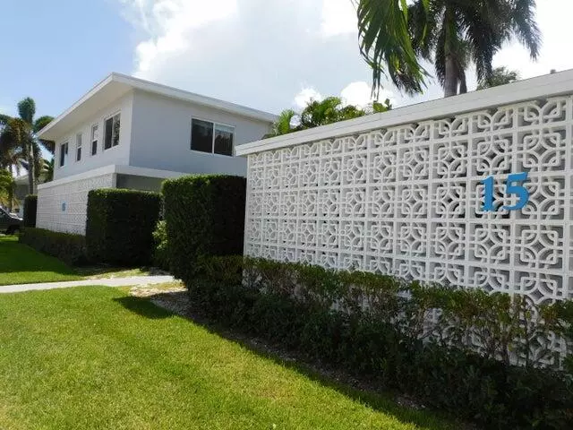 Lake Worth Beach, FL 33460,15 S Palmway 9