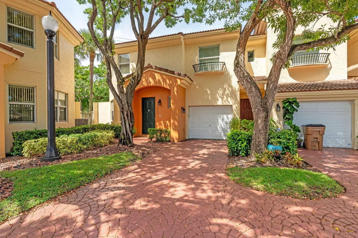 Deerfield Beach, FL 33442,2988 Deer Creek Country Club BLVD 103