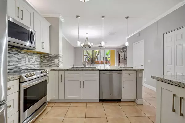 Boynton Beach, FL 33472,9784 Porta Leona LN