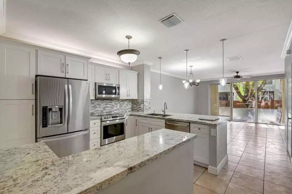 Boynton Beach, FL 33472,9784 Porta Leona LN
