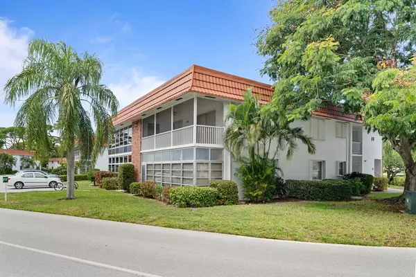 Stuart, FL 34996,2600 SE Ocean BLVD Ff14