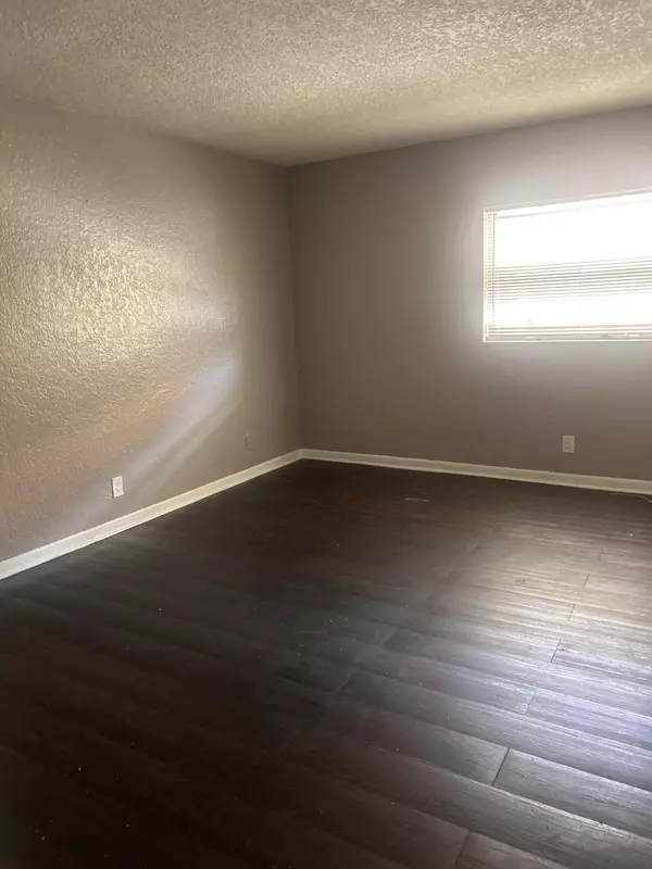 Lauderdale Lakes, FL 33313,2941 NW 43rd Ter TER 2941