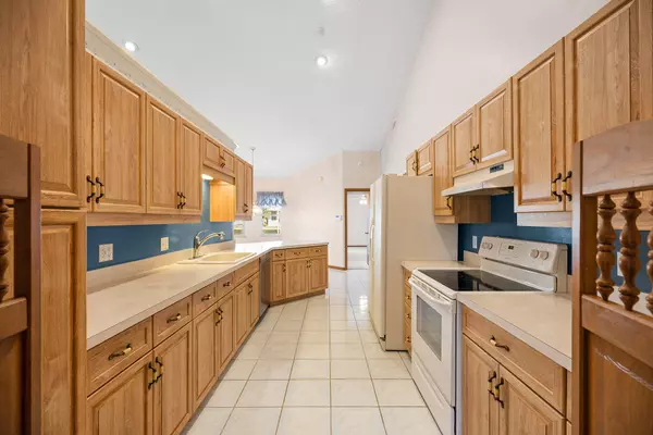 Port Saint Lucie, FL 34953,165 SW Hawthorne CIR