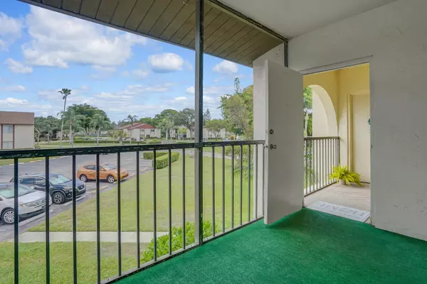 West Palm Beach, FL 33417,4991 Sable Pine CIR D2