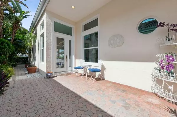 Palm Beach Gardens, FL 33418,119 Coral Cay DR