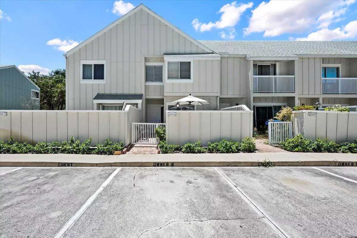 Jupiter, FL 33458,6359 Riverwalk LN 6