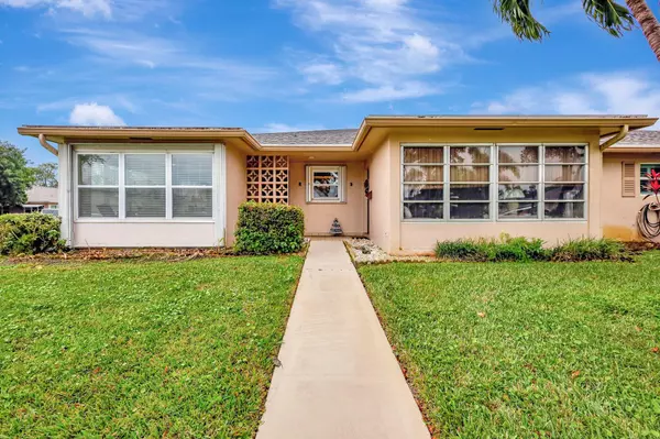 1320 S High Point A PL A, Delray Beach, FL 33445