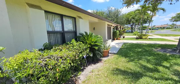 Greenacres, FL 33463,3298 Shadow Wood DR