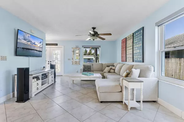 Lake Worth, FL 33462,2808 Cambridge RD