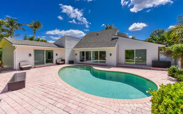 Sewalls Point, FL 34996,7 Lantana LN